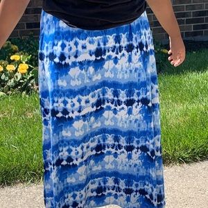 long blue and white skirt